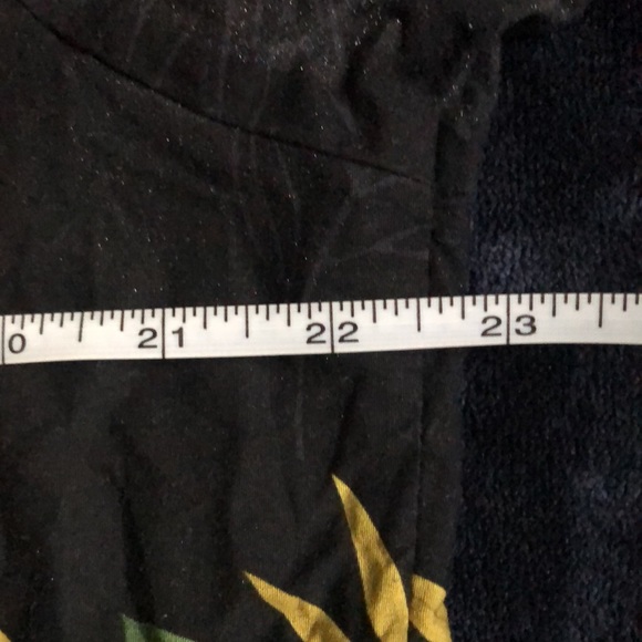 Hawaiian Tiki Shirt - Picture 7 of 9